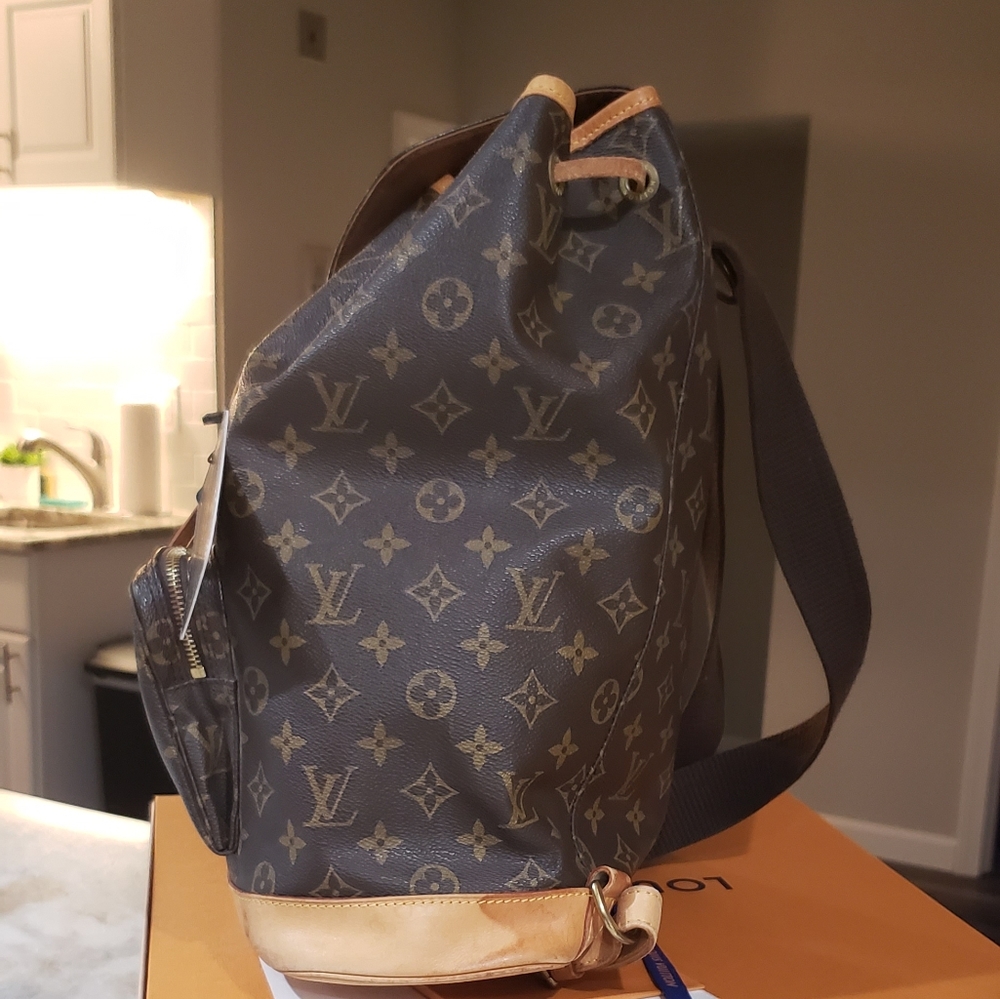 Louis Vuitton MONTSOURIS GM - Picture 15 of 15